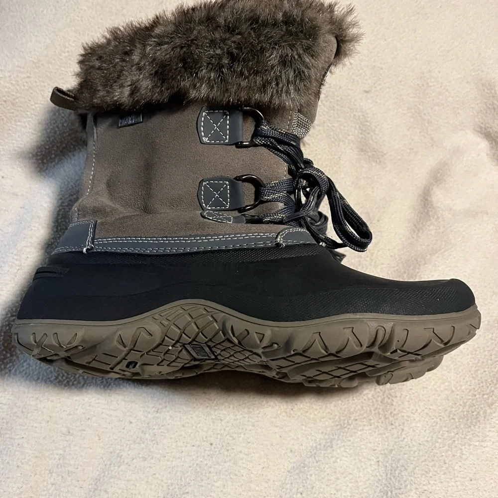 Khombu Faux Fur Trim Leather Upper Winter Boots Sz10